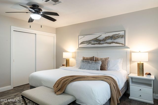 6325 E CAROLINA Drive, Scottsdale, AZ 85254