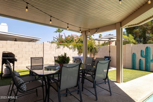 6325 E CAROLINA Drive, Scottsdale, AZ 85254