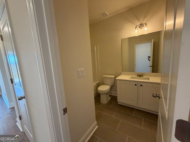 233 Oakdale Road 53, Jefferson, GA 30549