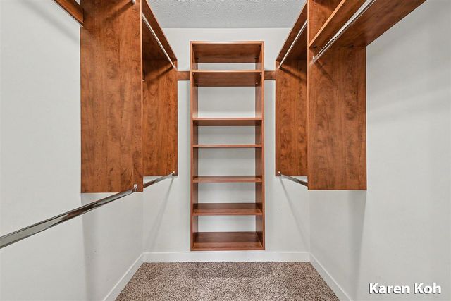 4521 Burton Forest Court, Grand Rapids, MI 49546