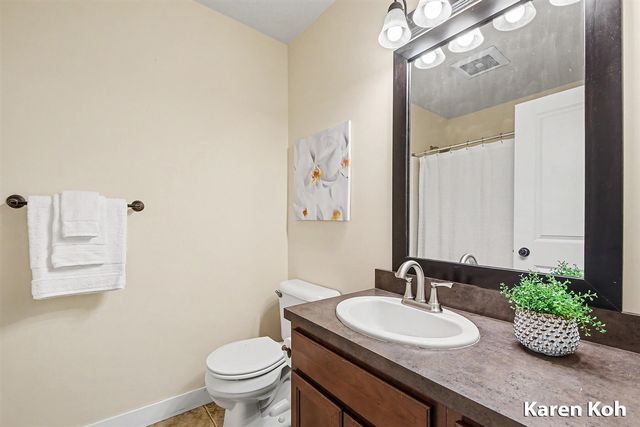 4521 Burton Forest Court, Grand Rapids, MI 49546