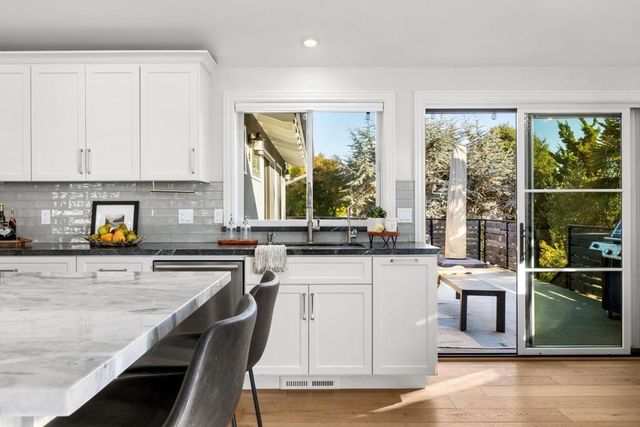 124 Lagunitas Court, Aptos, CA 95003