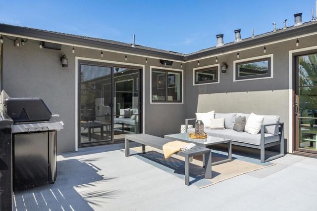 124 Lagunitas Court, Aptos, CA 95003