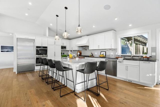 124 Lagunitas Court, Aptos, CA 95003