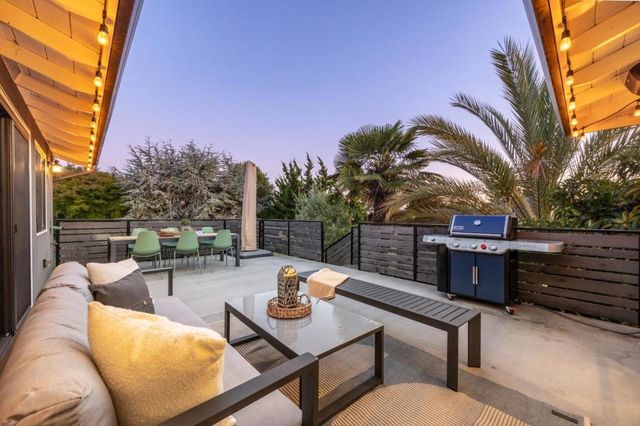 124 Lagunitas Court, Aptos, CA 95003