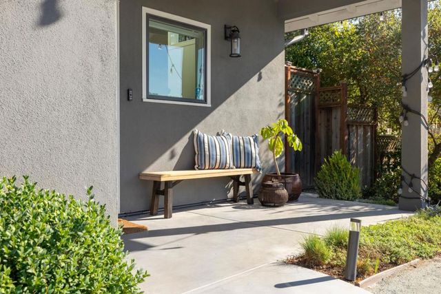 124 Lagunitas Court, Aptos, CA 95003