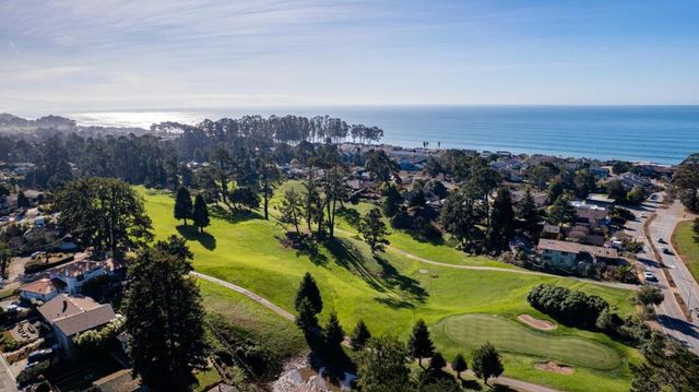 124 Lagunitas Court, Aptos, CA 95003