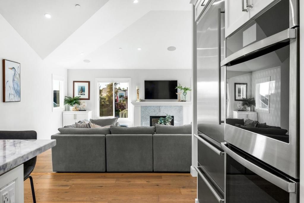 Image 14 of property listing at 124 Lagunitas Court, Aptos, CA 95003