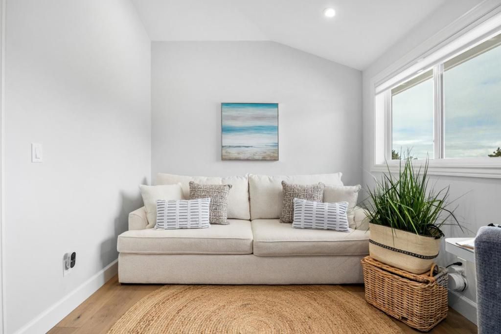 Image 35 of property listing at 124 Lagunitas Court, Aptos, CA 95003