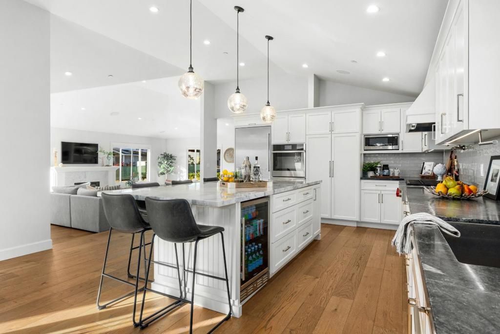 Image 6 of property listing at 124 Lagunitas Court, Aptos, CA 95003