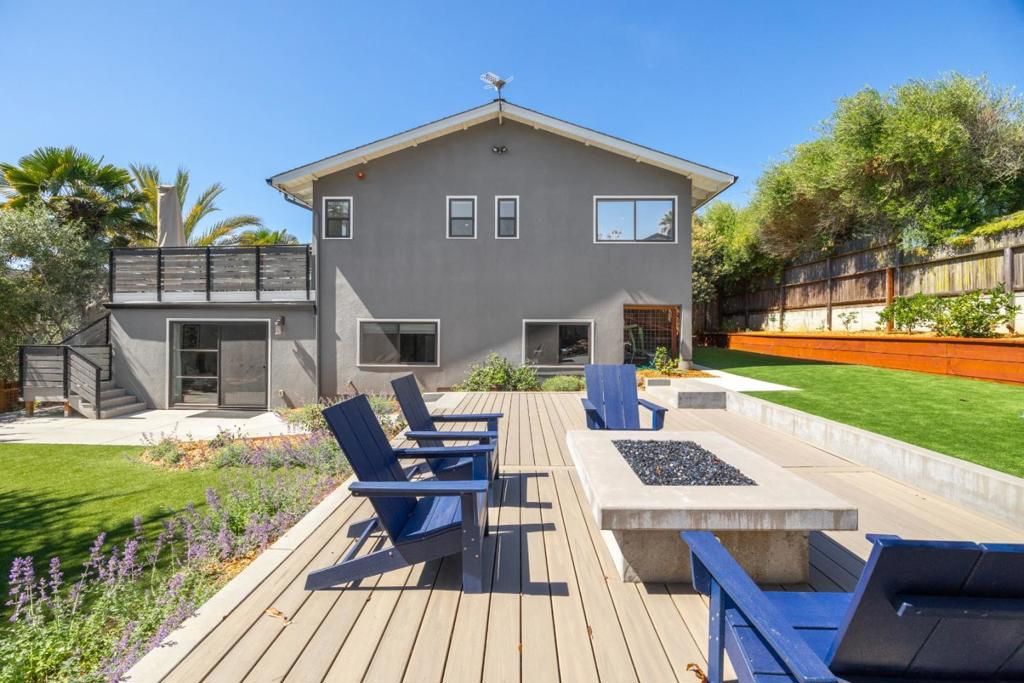 Image 61 of property listing at 124 Lagunitas Court, Aptos, CA 95003