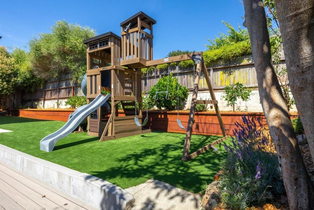 Image 63 of property listing at 124 Lagunitas Court, Aptos, CA 95003