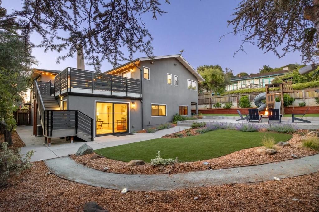 Image 75 of property listing at 124 Lagunitas Court, Aptos, CA 95003