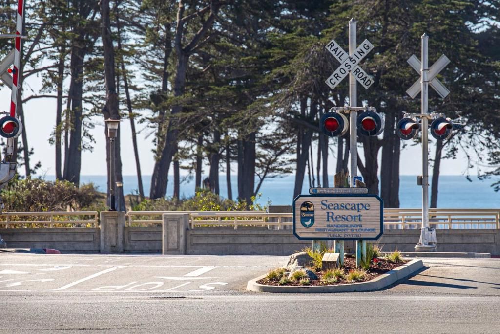 Image 90 of property listing at 124 Lagunitas Court, Aptos, CA 95003