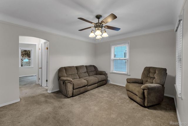 1133 Mill Street, Lincoln Park, MI 48146