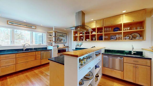 182 Morningside Drive, Middlebury, VT 05753