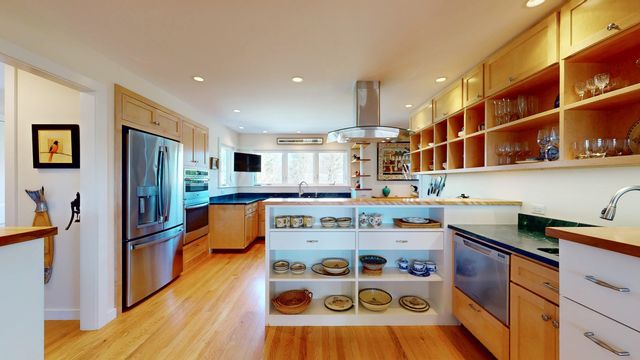 182 Morningside Drive, Middlebury, VT 05753