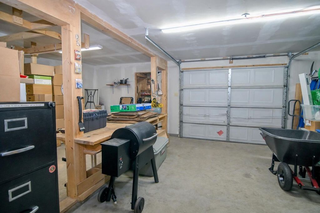 Image 22 of property listing at 112 Silva Avenue, Las Vegas, NM 87701