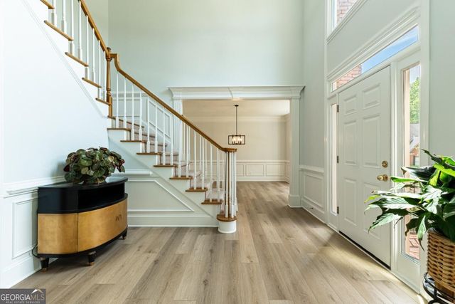 7450 Glenmaura Way, Suwanee, GA 30024