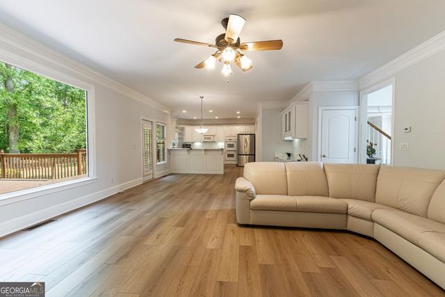 7450 Glenmaura Way, Suwanee, GA 30024