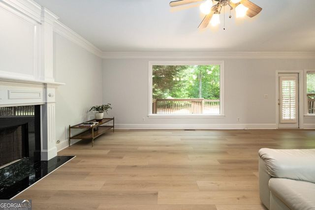 7450 Glenmaura Way, Suwanee, GA 30024