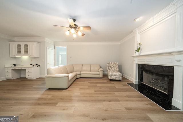 7450 Glenmaura Way, Suwanee, GA 30024