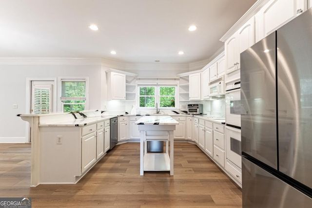 7450 Glenmaura Way, Suwanee, GA 30024