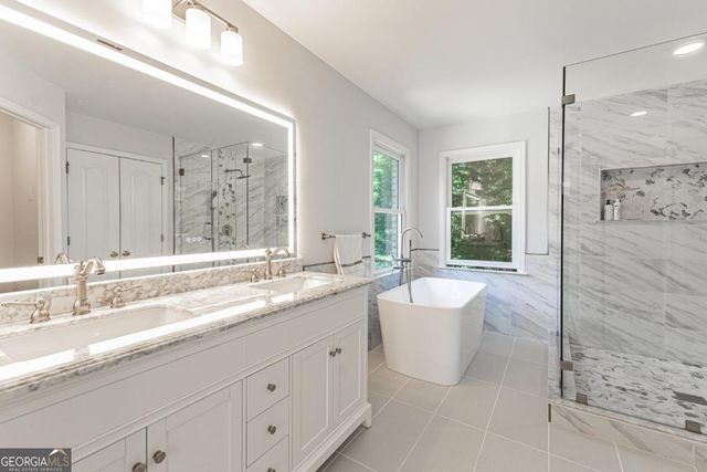 7450 Glenmaura Way, Suwanee, GA 30024