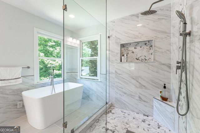 7450 Glenmaura Way, Suwanee, GA 30024