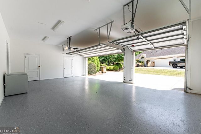 7450 Glenmaura Way, Suwanee, GA 30024