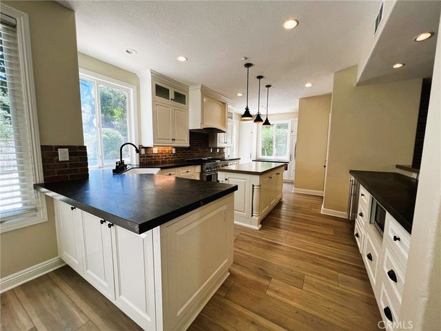 50 Lyon Ridge, Aliso Viejo, CA 92656