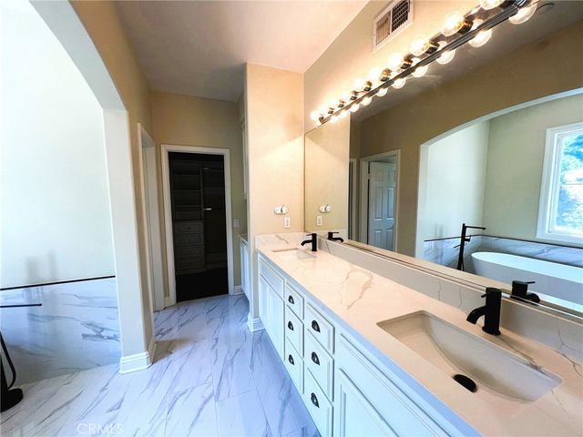 50 Lyon Ridge, Aliso Viejo, CA 92656