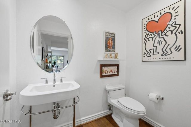 1410 N Curson Avenue 202, West Hollywood, CA 90046