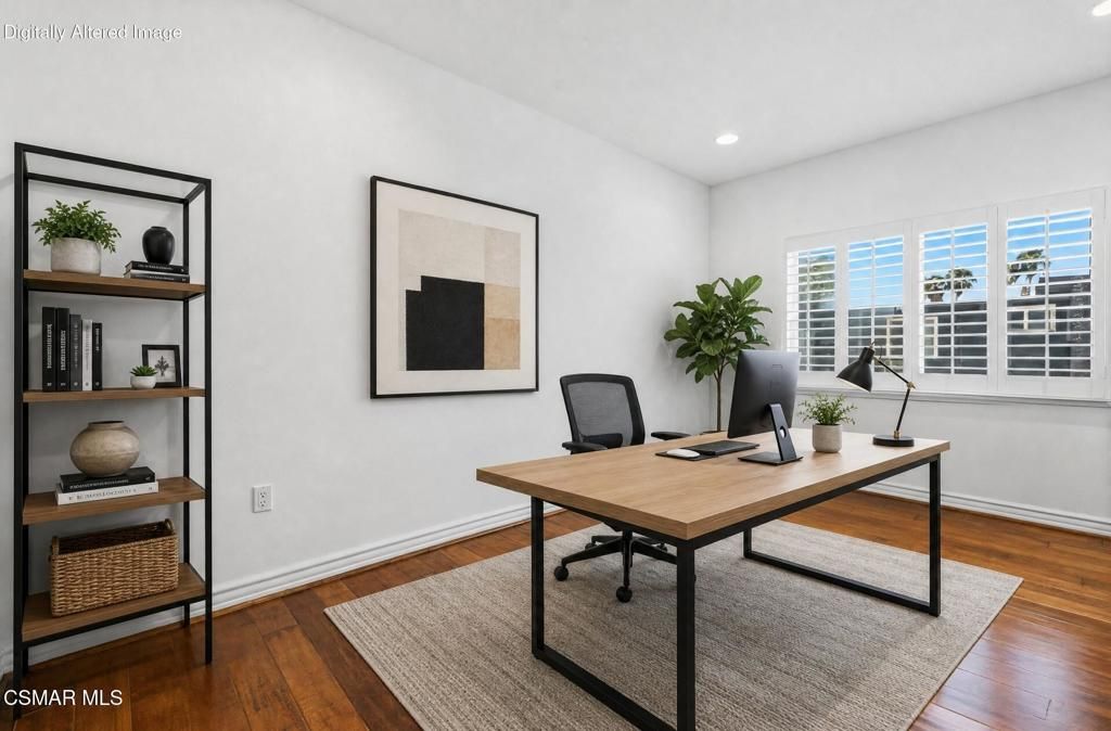 Image 23 of property listing at 1410 N Curson Avenue 202, Los Angeles, CA 90046