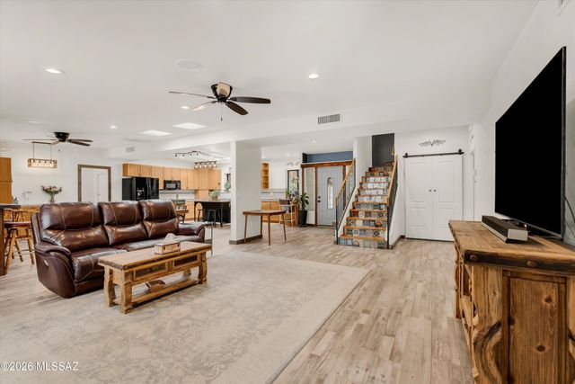 7855 N Northern Avenue, Tucson, AZ 85704