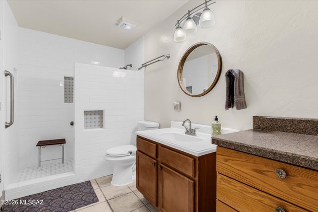 7855 N Northern Avenue, Tucson, AZ 85704