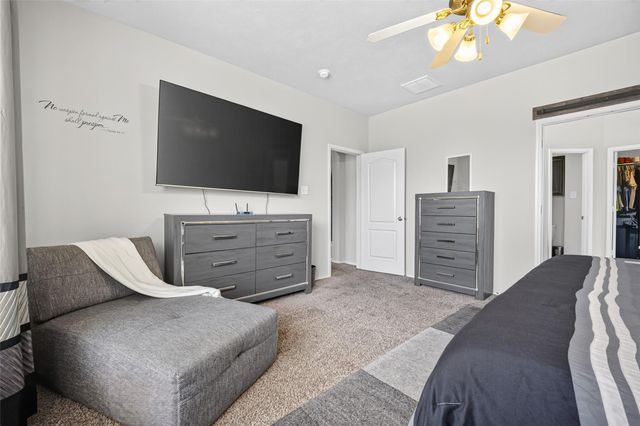 13619 Spectacled Bear Lane, Crosby, TX 77532