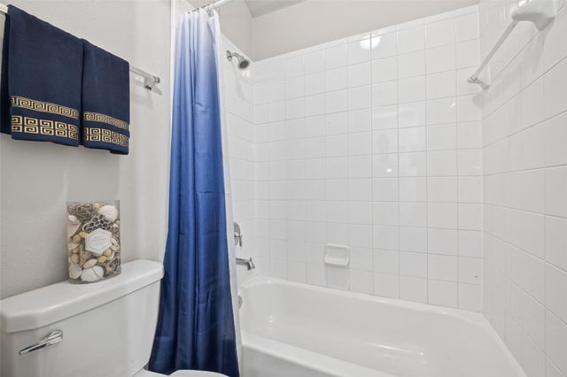 13619 Spectacled Bear Lane, Crosby, TX 77532