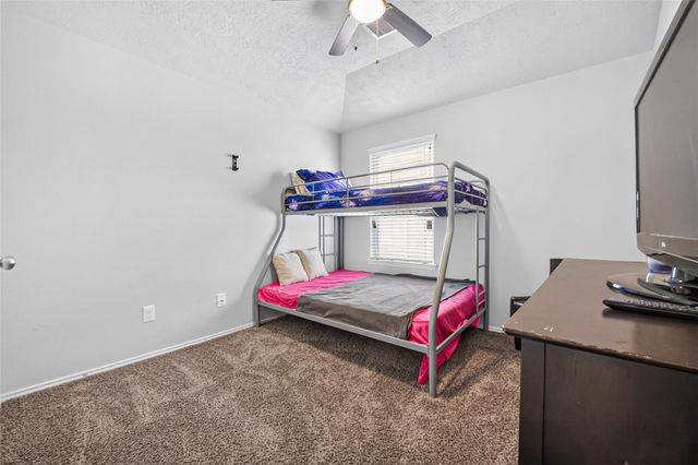 13619 Spectacled Bear Lane, Crosby, TX 77532