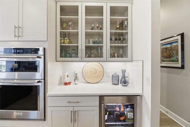 5011 STONEY POINT GLEN, Lakewood Ranch, FL 34211