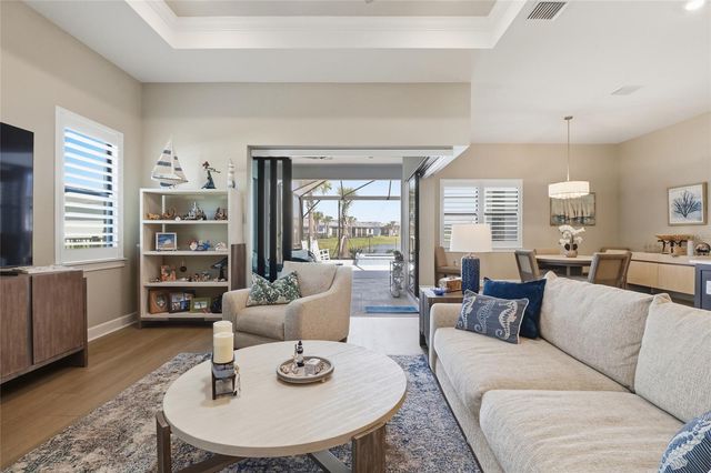 5011 STONEY POINT GLEN, Lakewood Ranch, FL 34211