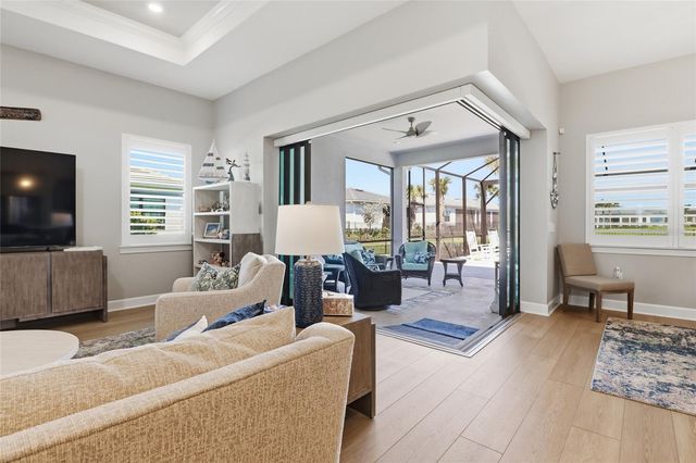 5011 STONEY POINT GLEN, Lakewood Ranch, FL 34211