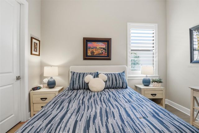 5011 STONEY POINT GLEN, Lakewood Ranch, FL 34211