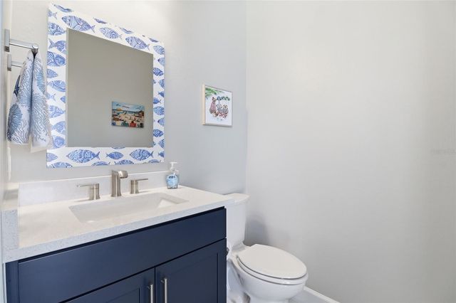 5011 STONEY POINT GLEN, Lakewood Ranch, FL 34211