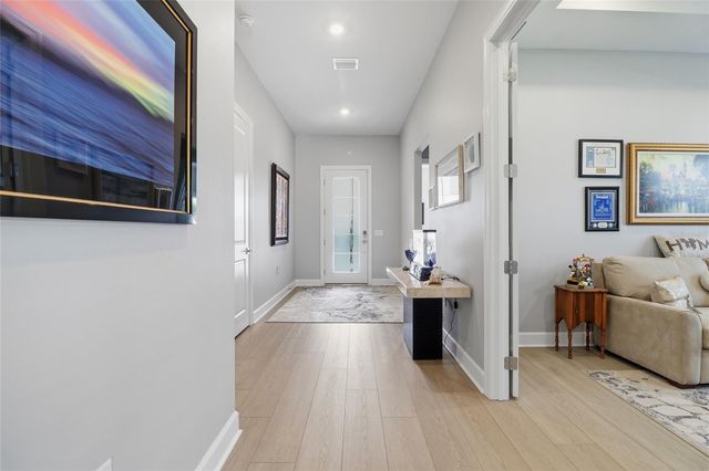 5011 STONEY POINT GLEN, Lakewood Ranch, FL 34211