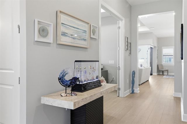 5011 STONEY POINT GLEN, Lakewood Ranch, FL 34211