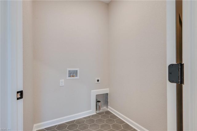 785 Caddie ST, Chesapeake, VA 23322