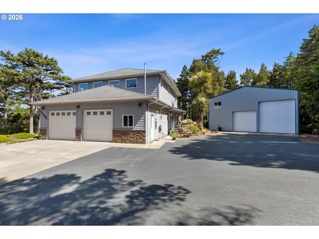 5220 Sw NEAL Ave, Waldport, OR 97394