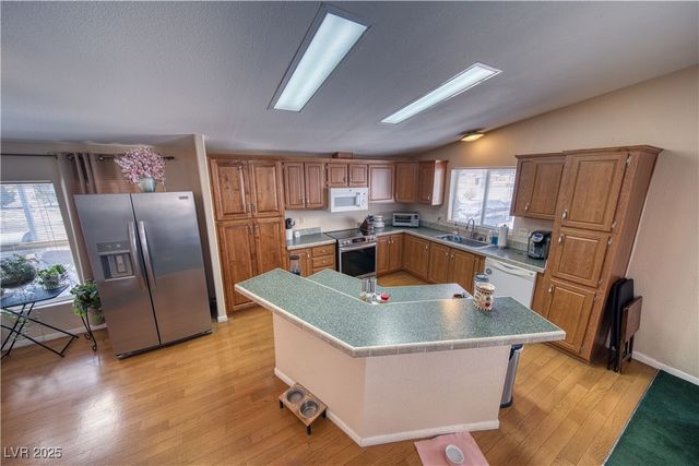 4671 West Dyer Road, Pahrump, NV 89048