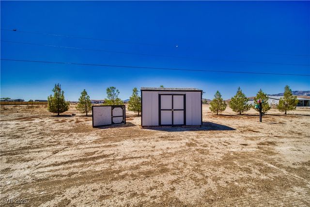 4671 West Dyer Road, Pahrump, NV 89048